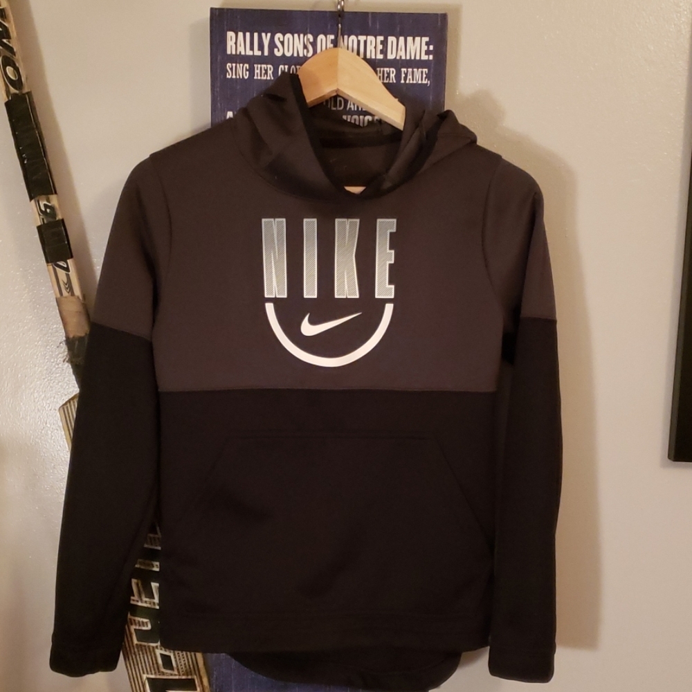 NIKE boys size Large hoodie